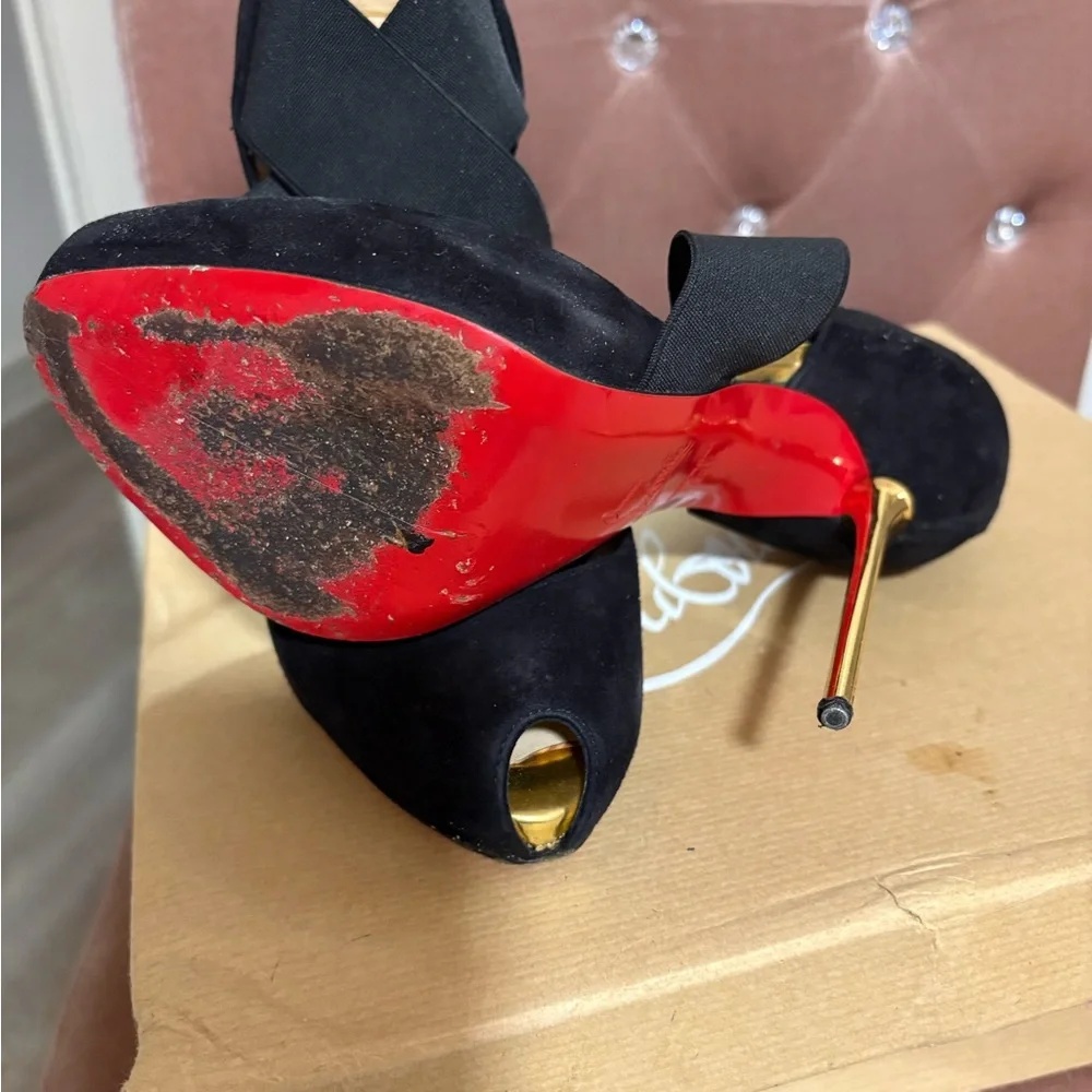 Christian Louboutin Black Heels with Red Soles and Gold Stilettos - Picture 2 of 5
